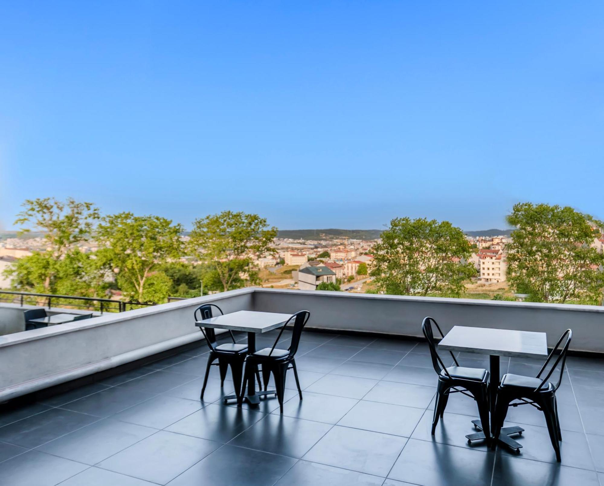Intercity Hotel Istanbul Airport Arnavutkoy エクステリア 写真
