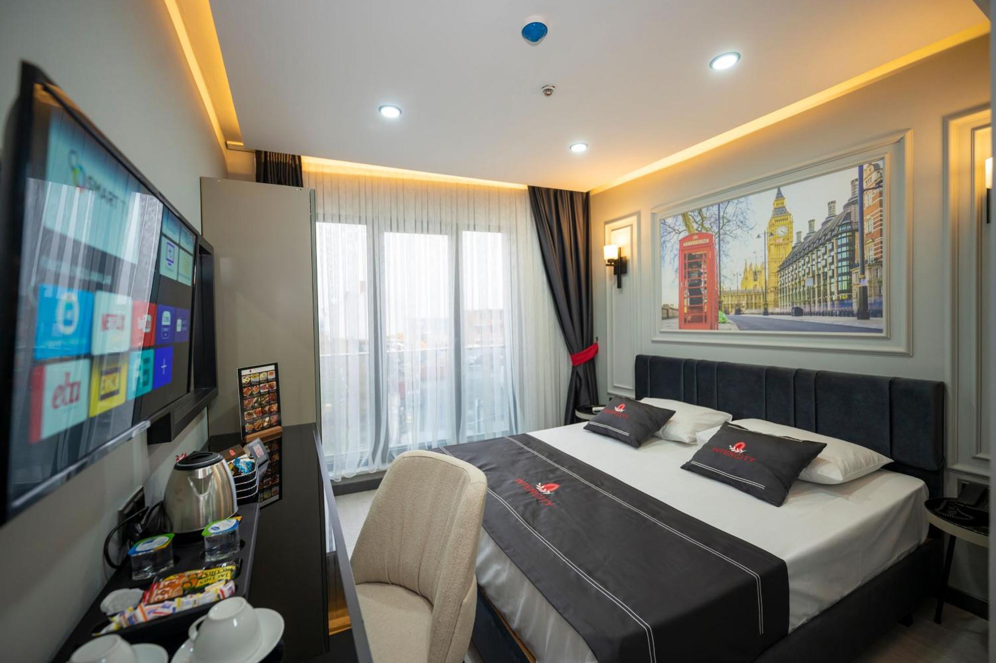 Intercity Hotel Istanbul Airport Arnavutkoy エクステリア 写真